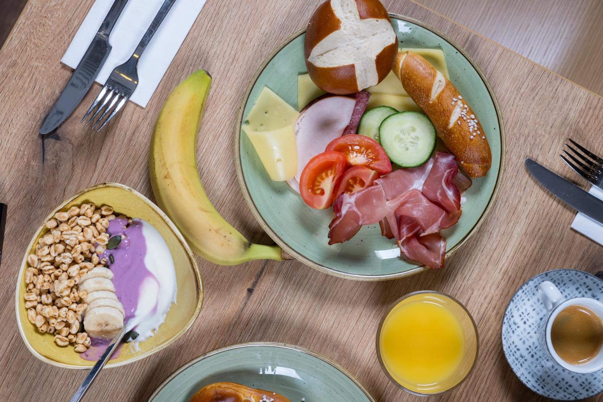 Garner Hotel Bremen City By Ihg Bagian luar foto